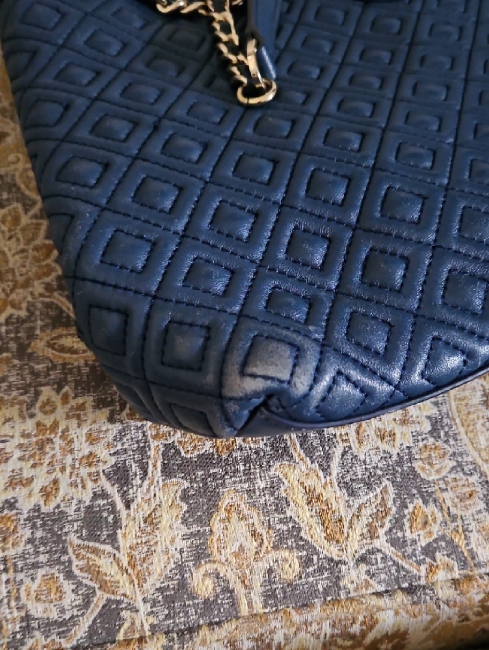 Tory Burch Quilted Navy Leather Chain-Handle Shoulder Bag - Picture 6 of 12